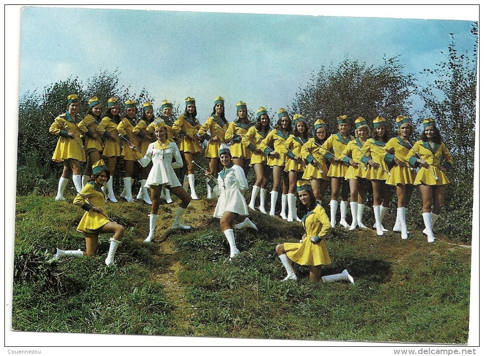 X 643  GOLBEY  LES MAJORETTES - Golbey