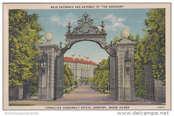 Main Entrance And Gateway To The Breakers Cornelius Vanderbilt State Newport Rhode Island 1942 - Newport