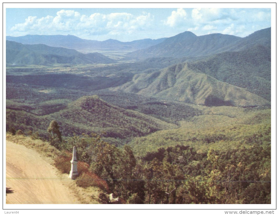 (444) Australia - QLD - Mulgrave Valley - Atherton Tablelands