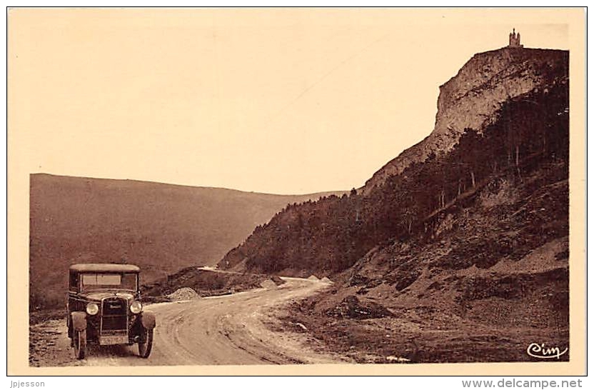 TARN  81  DOURGNE  ROUTE D'ARFONS  AUTOMOBILE - Dourgne