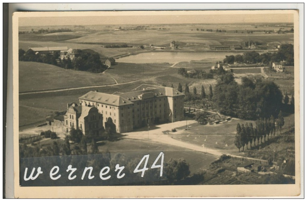Gnesen V.1942  Die Polizeischule  (8549) - Ostpreussen