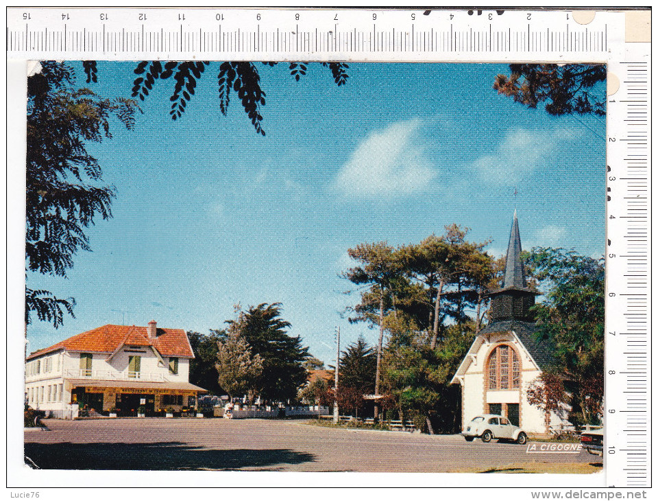 THARON  PLAGE   -    L  Eglise  Et   L  Hôtel   Du  Châlet   -  Véhicule - Tharon-Plage