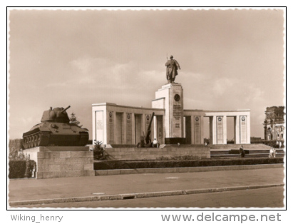 Berlin Tiergarten - S/w Russisches Ehrenmal Im Tiergarten - Tiergarten