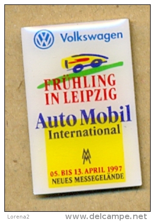 13-aut184. Pin Volkswagen. Auto Mobil Internacional - Transportes