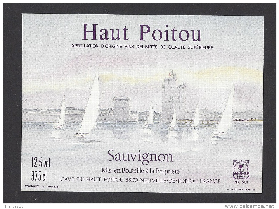 Etiquette De Vin Haut Poitou    -  Sauvignon  -  Thème Voiliers à La Rochelle - Barcos De Vela & Veleros