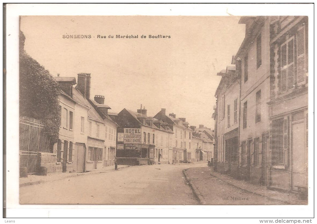 SONGEONS   Rue Du Marechal De Soufliers , Hotel Des Chasseurs - Songeons