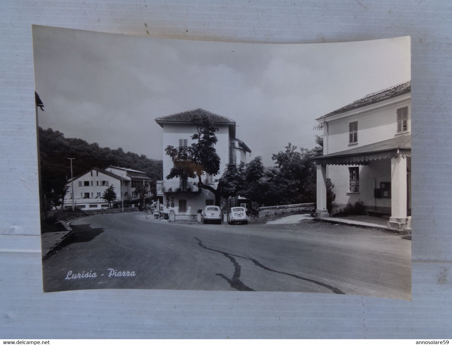 CARTOLINA: LURISIA - PIAZZA (CN) MOVIMENTATA, AUTO D'EPOCA - VIAGGIATA - F/G - B/N - LEGGI - Other & Unclassified