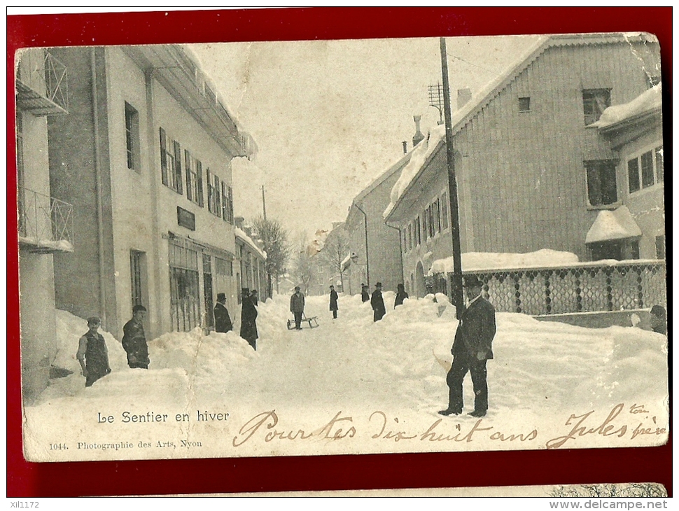 FXG-06  Le Sentier Val De Joux En Hiver. Neige, TRES ANIME. Précurseur. Cachet Vaulion, Timbre Manque - Vaulion