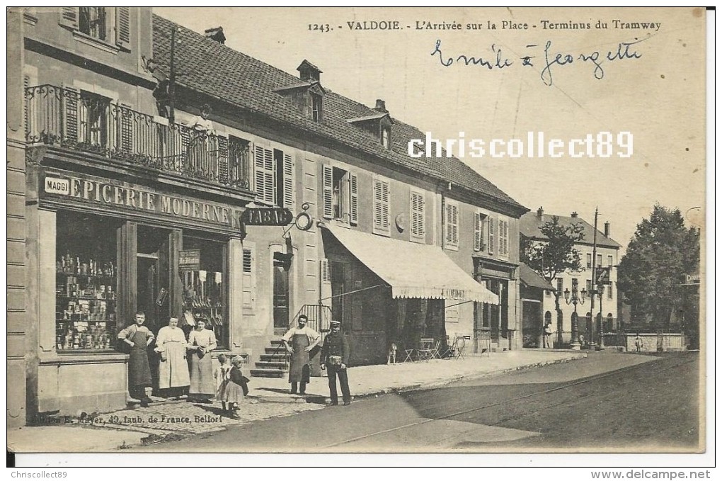 Carte Postal : Valdoie - L'Arrivée Sur La Place - Terminus Du Tramway - Valdoie