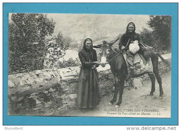 CPA SCENES ET TYPES DES PYRENEES Femmes Du Pays Allant Au Marché à Dos D´âne Mulet Ou Mule - Midi-Pyrénées