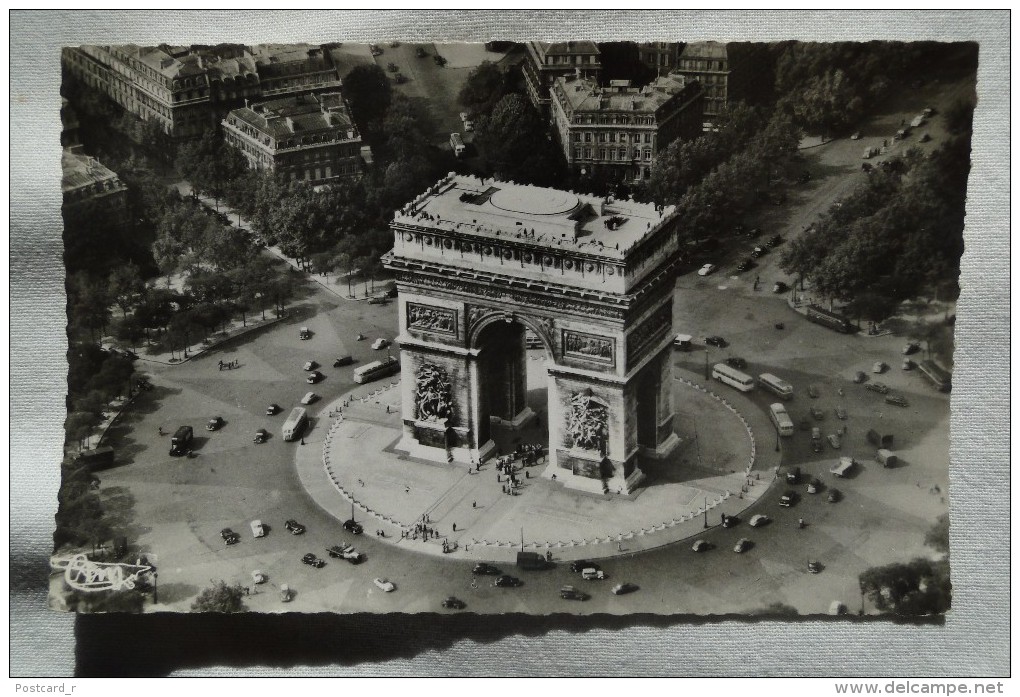 France Paris Arc De Triomphevue Aerienne     A 49 - Arc De Triomphe