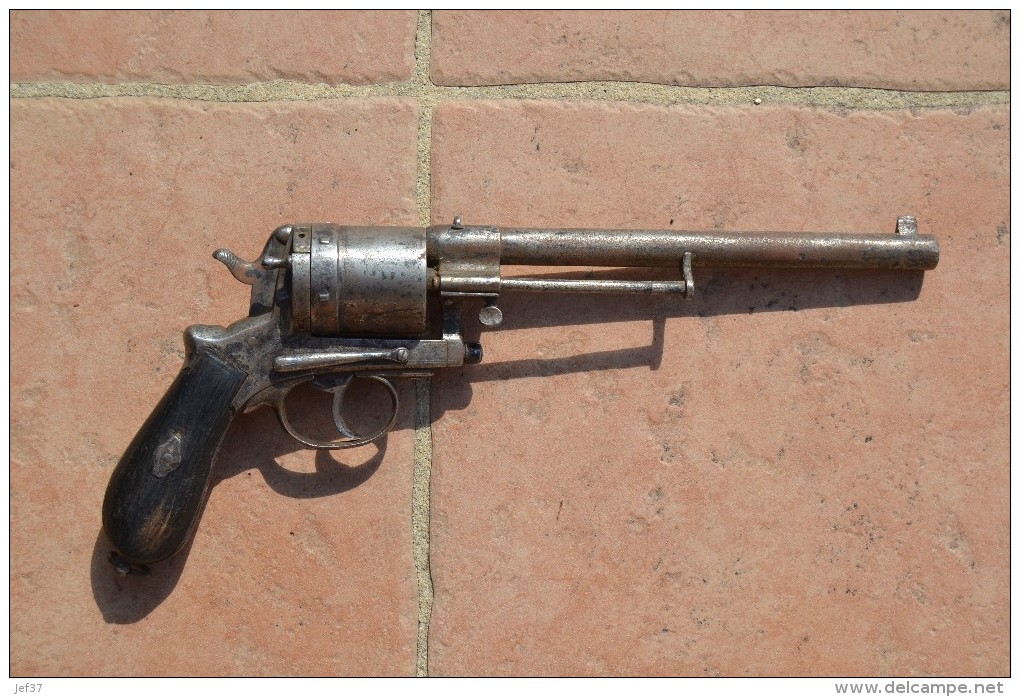 1 Revolver GASSER - Sammlerwaffen