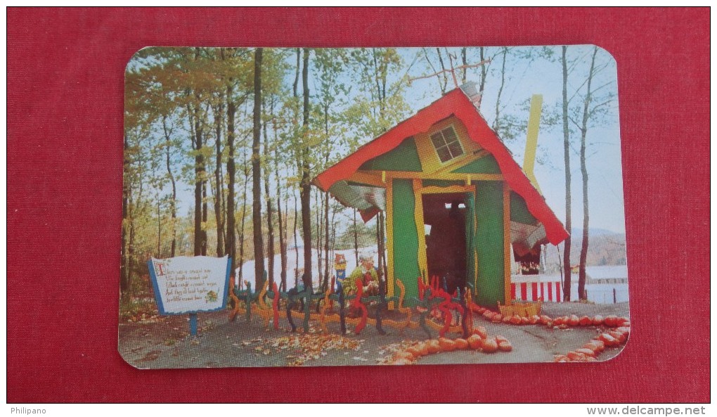 - New York> Adirondack  Amusement Park Enchanted Foret Old Forge      -ref 1976 - Adirondack