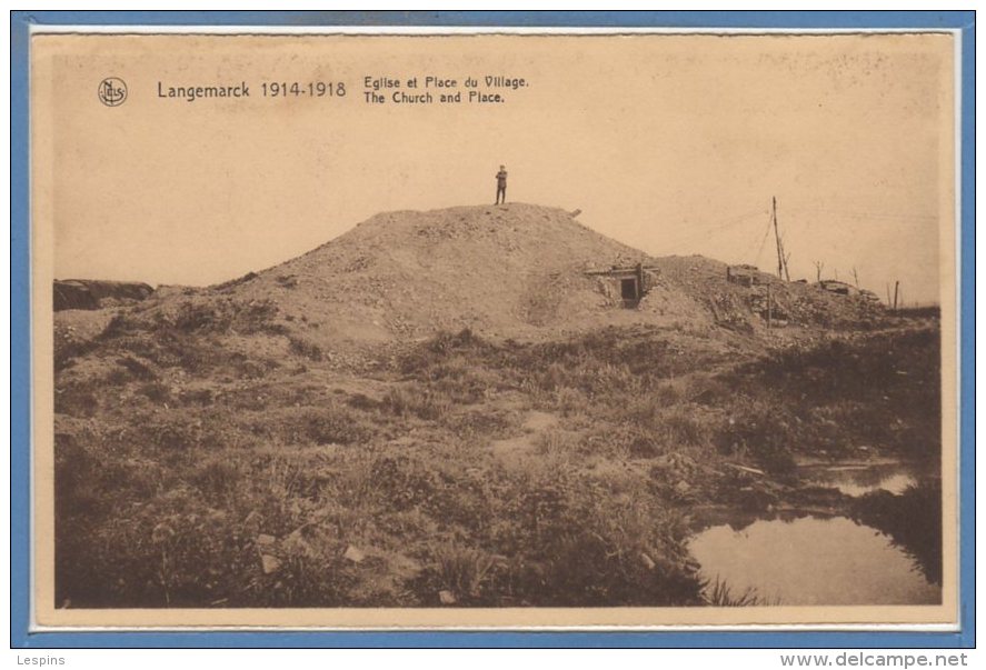 BELGIQUE --  LANGEMARCK --  Eglise Et Place Du Village - Langemark-Pölkapelle