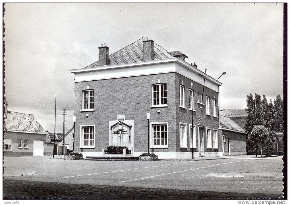 PK - Ooigem A/d Leie - Gemeentehuis En Monument - Wielsbeke