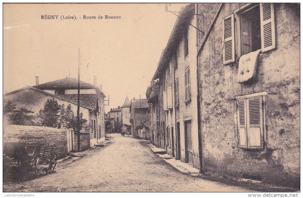 Route De Roanne Régny - Roanne