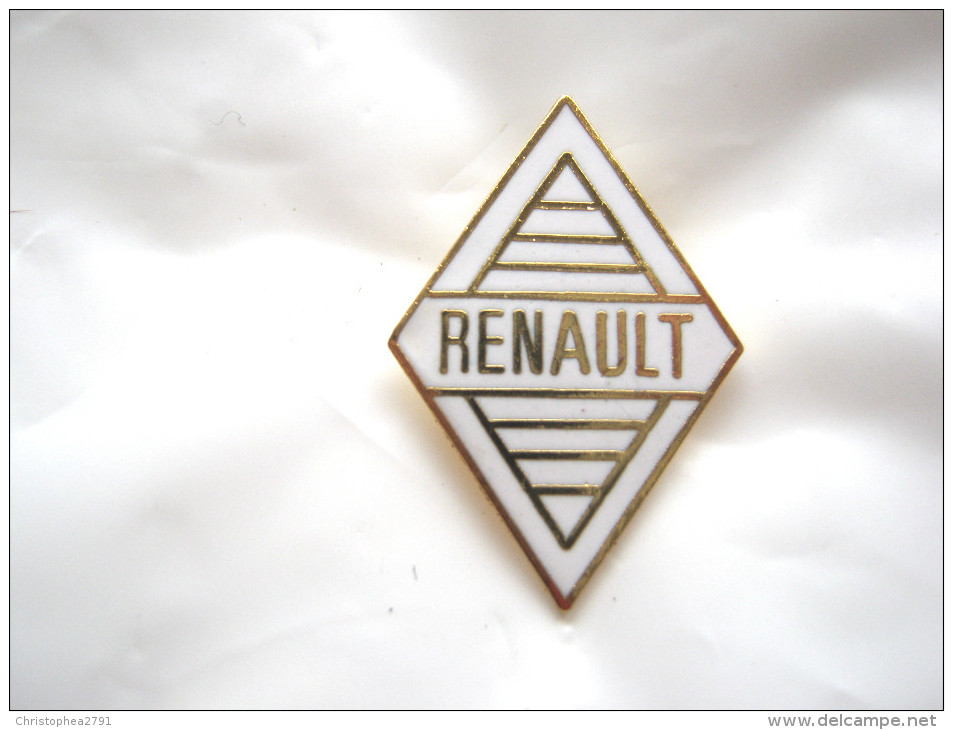 PINS AUTOMOBILE VOITURE DE MARQUE RENAULT ETAT EXCELLENT - Marcas Registradas