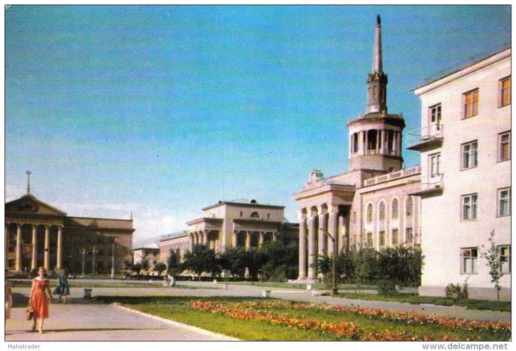 Kyrgyzstan - Bishkek Frunze - Sovietskaya Square - Kirghizistan