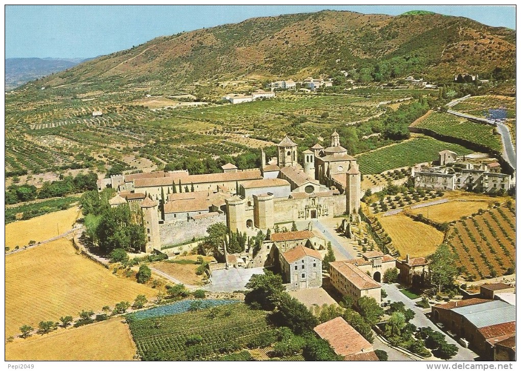 P1584 - POSTAL - MONASTERIO DE POBLET - VISTA AEREA - Tarragona