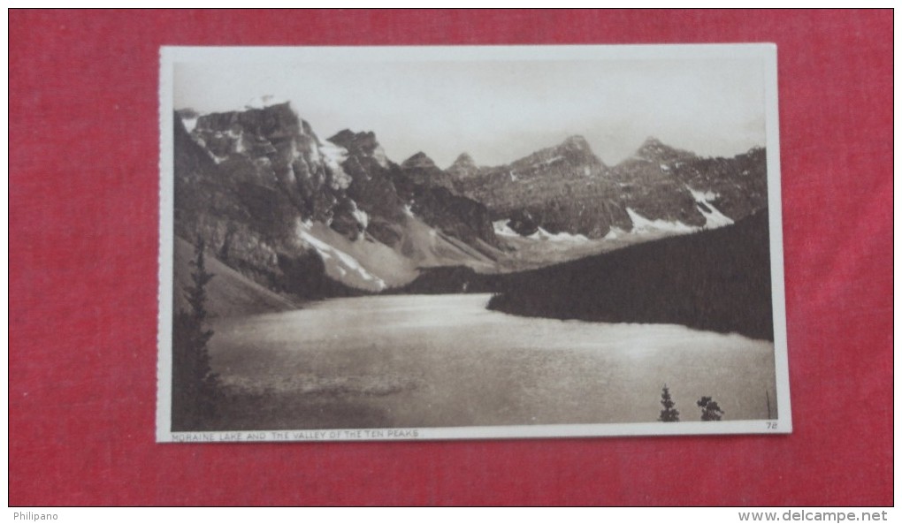 Moraine Lake & The Valley Of The Ten Peaks----ref 1981 - Lac Louise