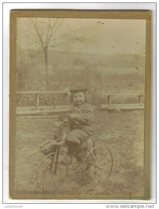 Photo Ancienne  "enfant Sur Un Vélo" - Fotografía