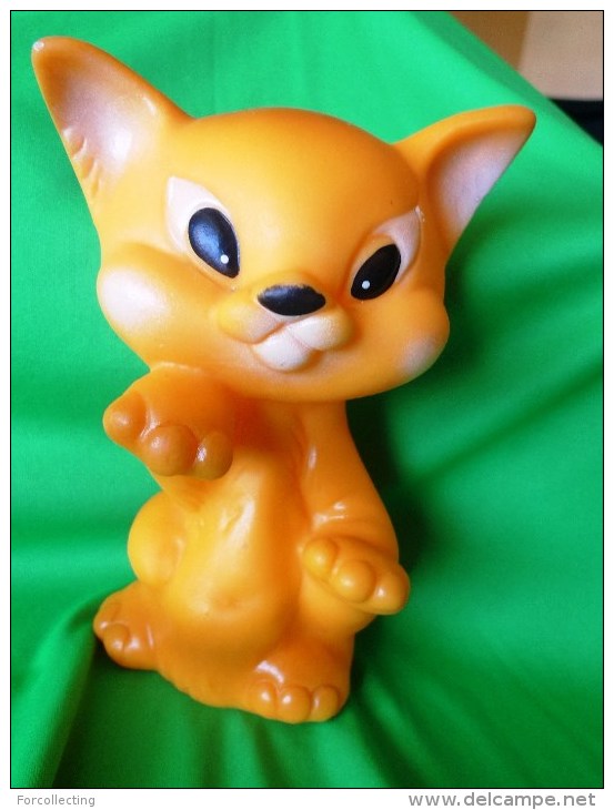 Vintage USSR Rubber Toy FOX Cat  - 1970s - 1980s - Soviet Union Toys - Chats