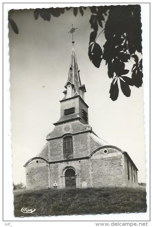 CPSM BOUE, L'EGLISE, Format 9 Cm Sur 14 Cm Environ, AISNE 02 - Autres & Non Classés