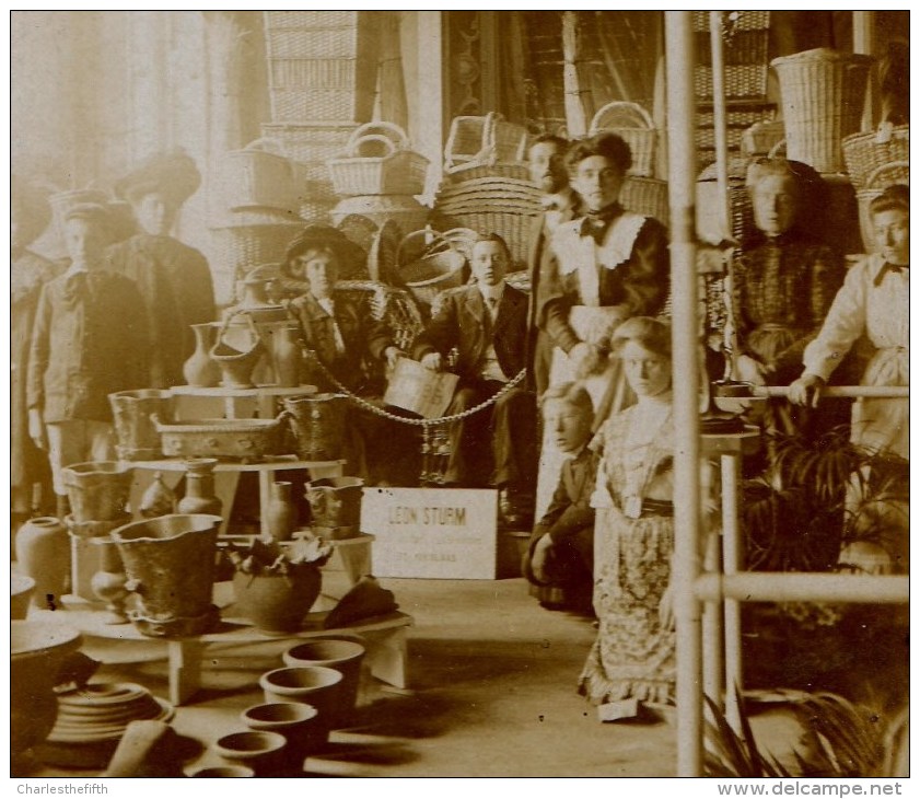 ZELDZAME FOTOKAART EIND 1800 " MANDENMAKER LEON STURM ( SINT NIKLAAS ) " Carte Photo Vannier - Panier - - Andere & Zonder Classificatie