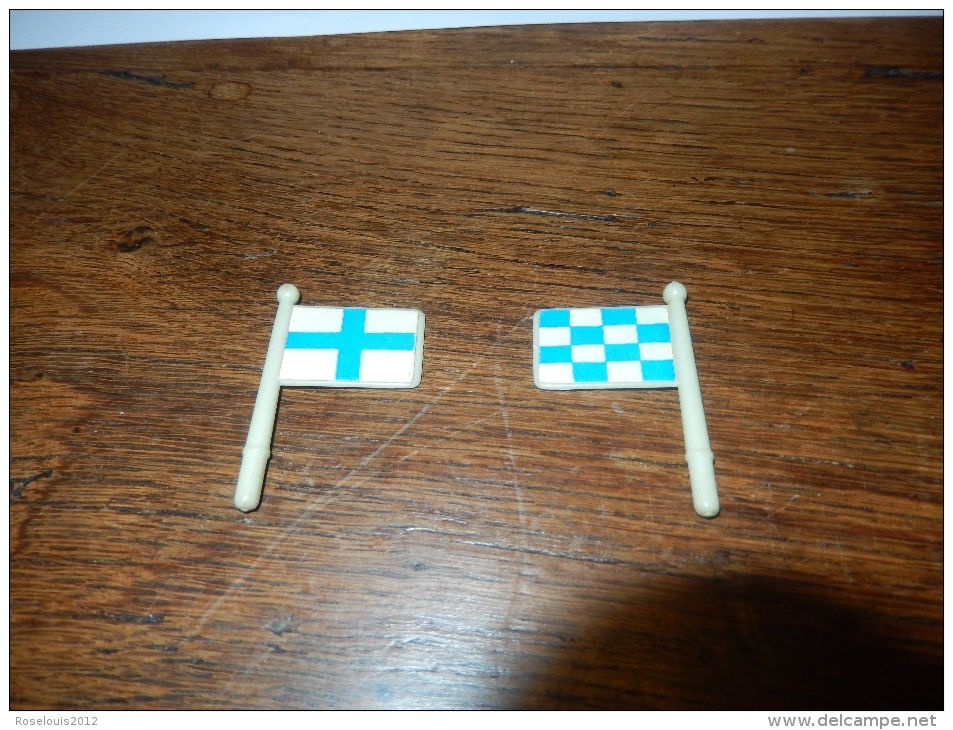 PLAYMOBIL : Vintage - Lot De 2 Drapeaux - Playmobil