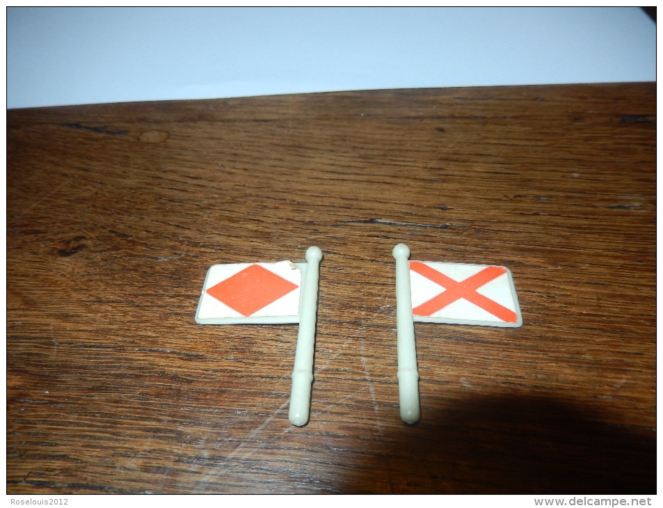 PLAYMOBIL : Vintage - Lot De 2 Drapeaux - Playmobil