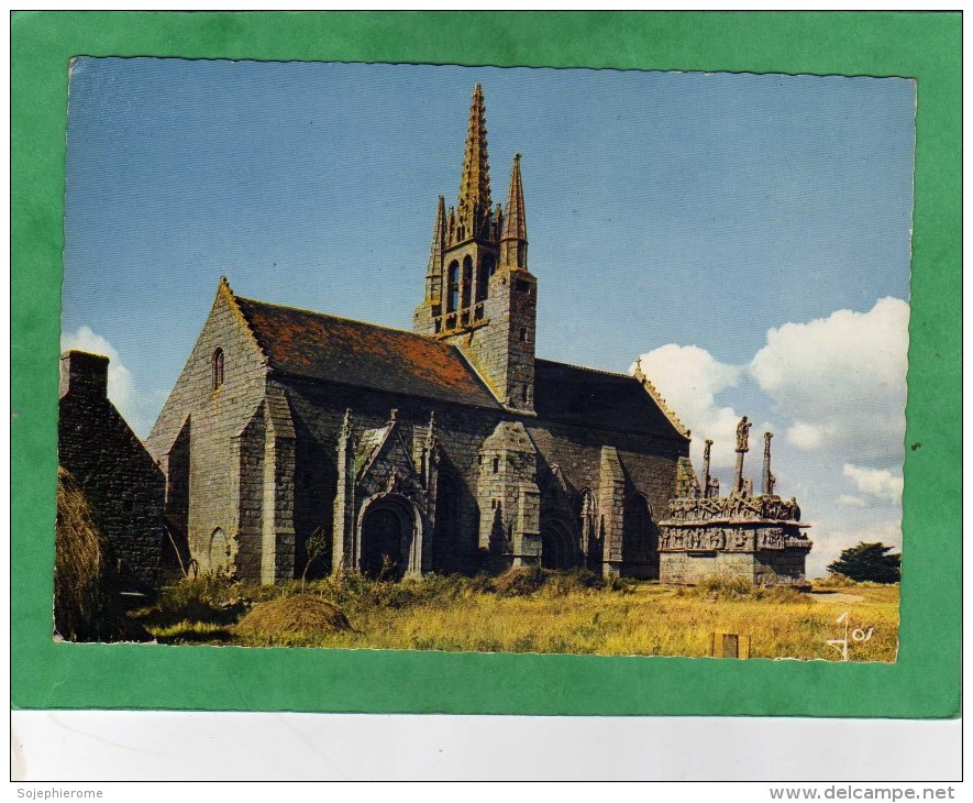 Chapelle Notre-Dame De Tronoen édifice Du XVe S. Et Le Calvaire Le Plus Ancien De Toute La Bretagne - Saint-Jean-Trolimon