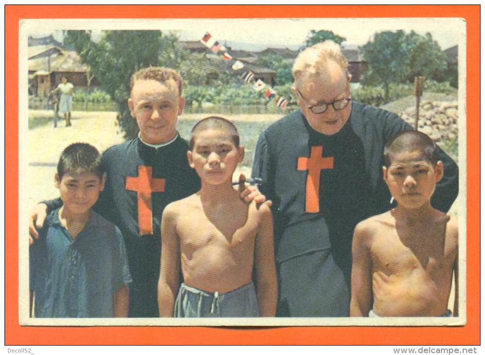 Carte Postale Missioni Camilliane  " Freres Italiens Au Vietnam  " - Missions