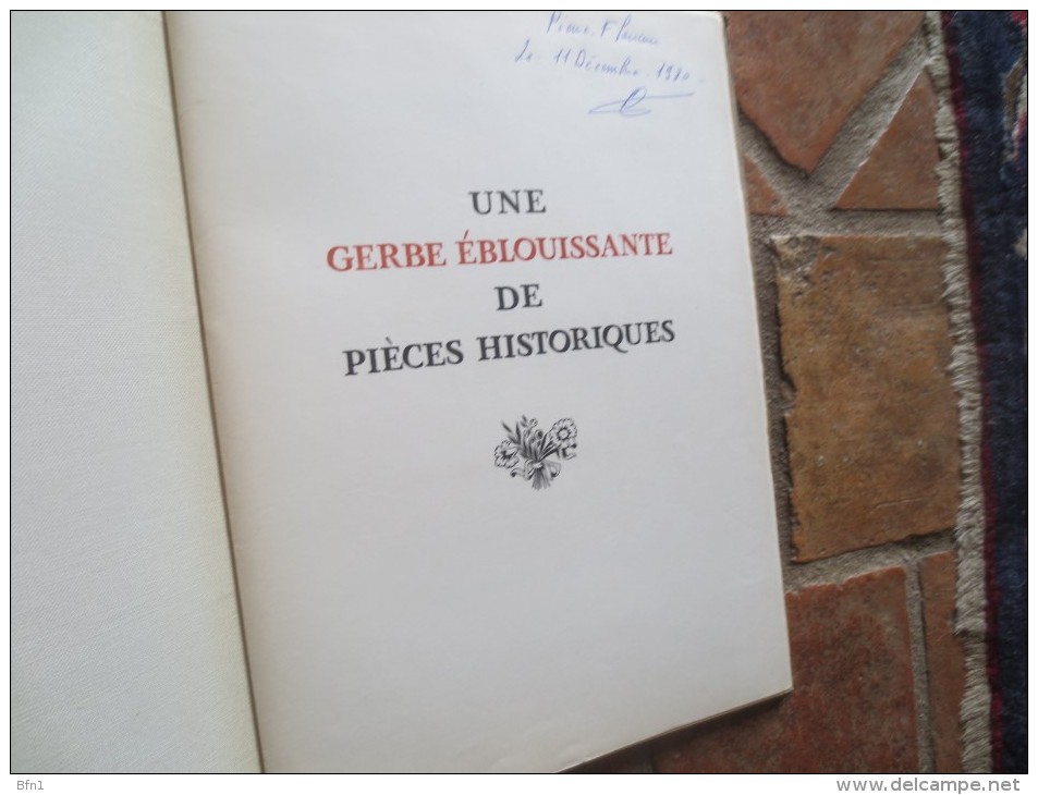 Lot de 14 recueils de fac-similés ] Pièces rarissimes sur la grande et la petite histoire- VOIR LISTE ET PHOTOS