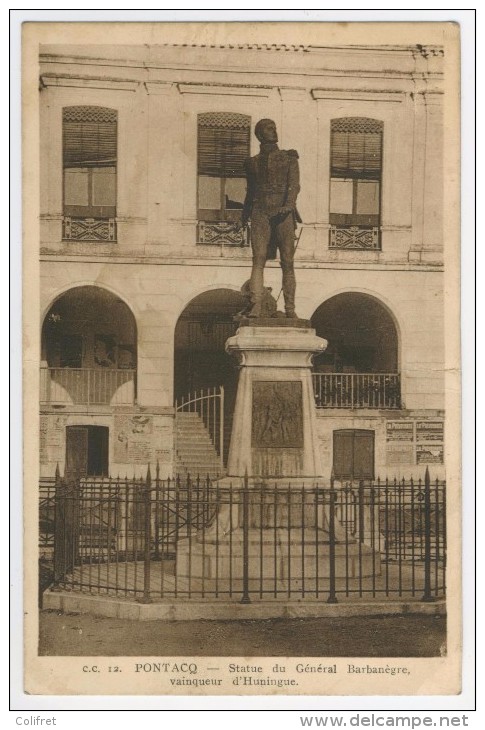 64 - Pontacq          Statue Du Général Barbanègre - Pontacq