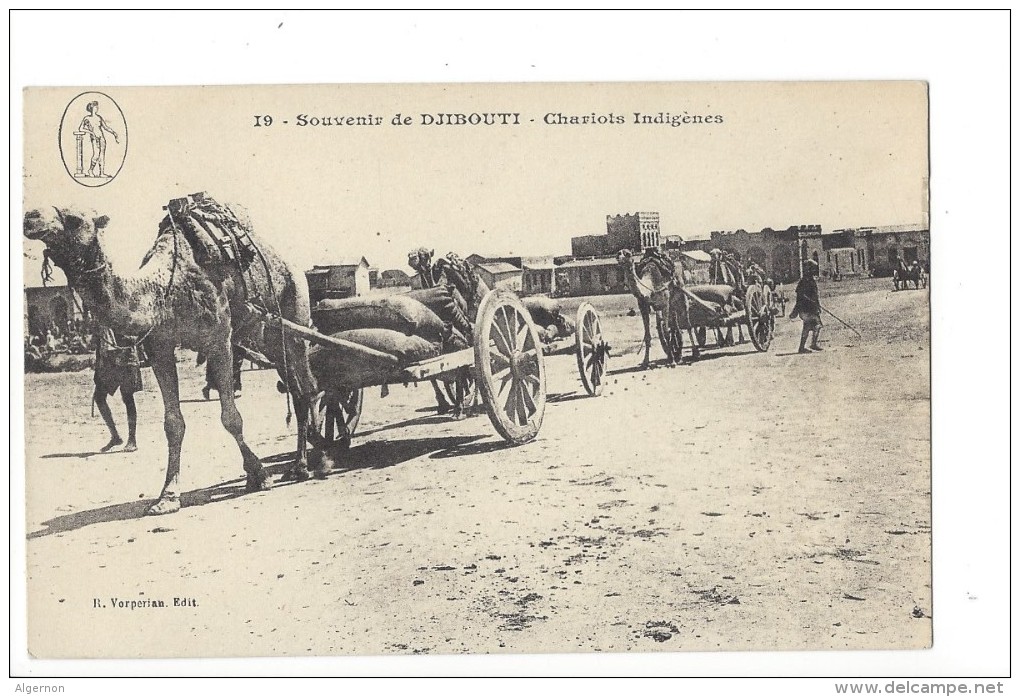 13058-  Souvenir De Djibouti Chariots Indigènes - Djibouti