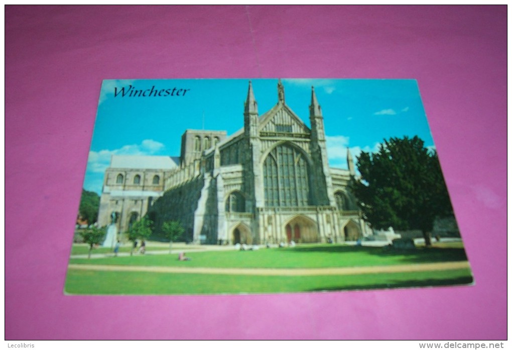 CARTE  POSTALE  SUR LE THEME DU CHRISTIANISME ° WINCHESTER LA CATHEDRALE - Autres & Non Classés