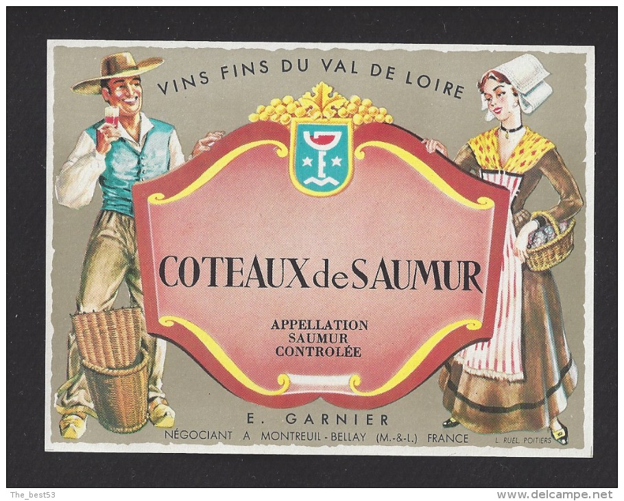 Etiquette De Vin Coteaux De Saumur  - Thème Couple  -  E. Garnier  à  Montreuil Bellay (49)  -  Années 60 - Paare