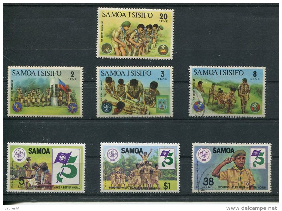 (STAMPS 400 - 25-09-2015) Selection Of Scout Stamps - 11 Stamps - Gebraucht