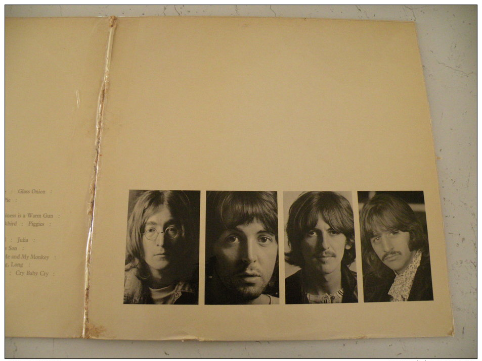 THE BEATLES - Madona (Titres Sur Photos) - Vinyle 33 T LP Double Album - Rock