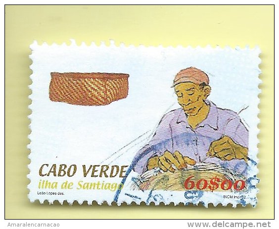 TIMBRES - STAMPS - CAP VERTE / CAPE VERDE - 2002 - VANNERIE - TIMBRE OBLITÉRÉ - Kaapverdische Eilanden