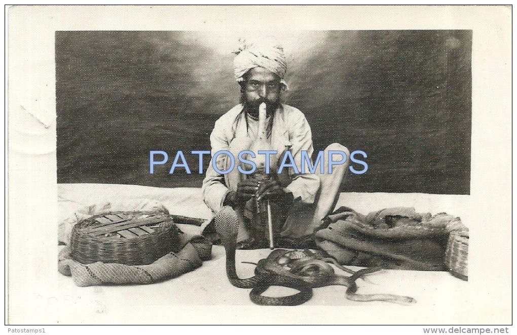 18469 ASIA INDIA COSTUMES SNAKE CHARMER CIRCULATED TO BELGIUM POSTAL POSTCARD - Indien