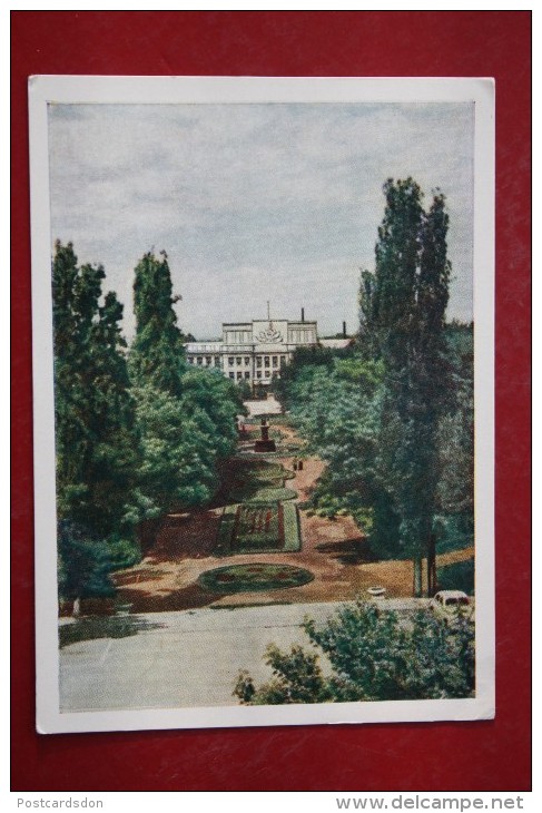 KYRGYZSTAN. BISHKEK CAPITAL. Square In Front Of House Of Government  USSR PC 1957 - Kyrgyzstan