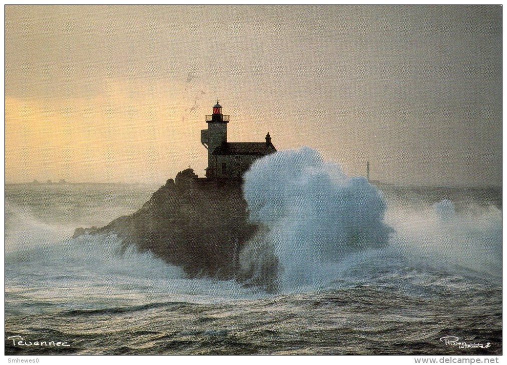 Postcard - Tevennec & Ile De Sein Lighthouses, France. 2 - Lighthouses