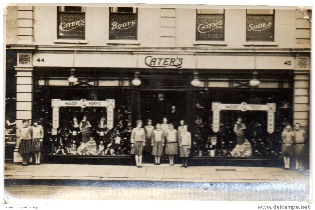 PHOTOGRAPH Not Postcard - Shoe Shop - CATER'S - Selling Mascot And Norvic - Where? Either Northern British Isles Or USA? - Shops