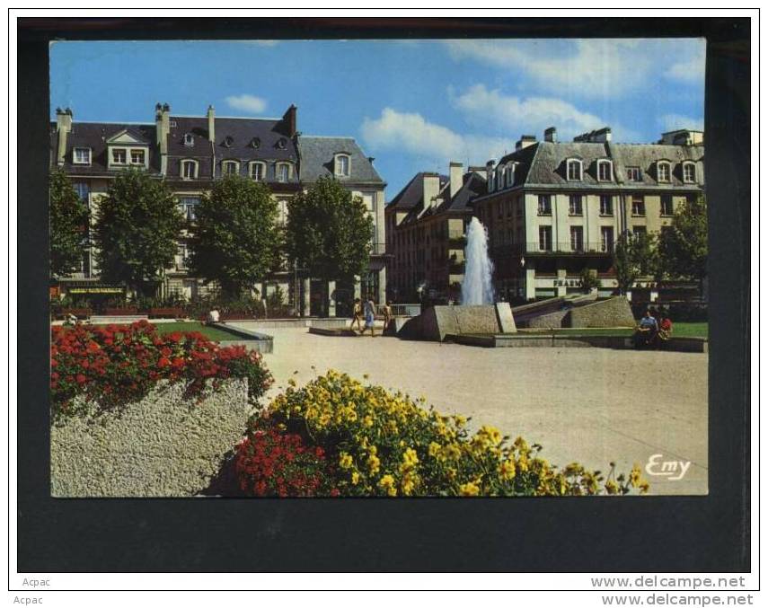 14  CAEN  Les Nouveaux Jardin De La Place De La Republique - Dives