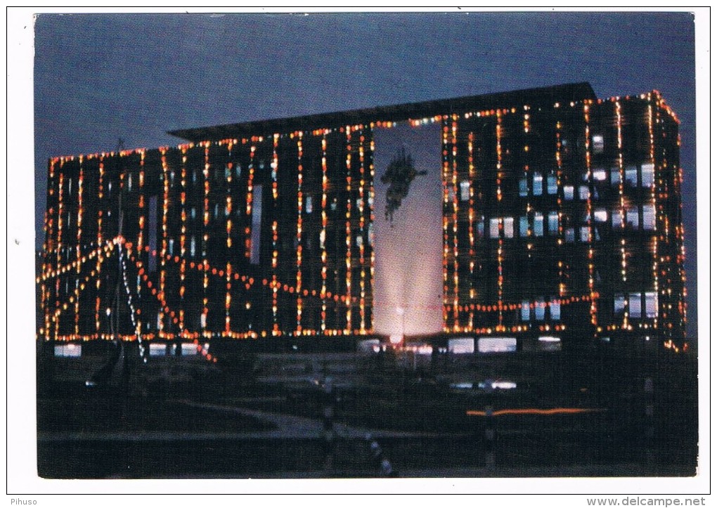 ASIA-905     KUWAIT : National Day, Decorative Lights On Ministry Of Information Building - Kuwait