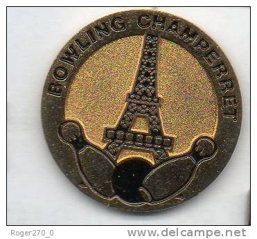 Bowling Champerret Paris Avec Tour Eiffel - Bowling