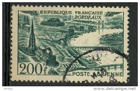 France 1949 200f  Bordeaux. Issue #c24 - 1927-1959 Used