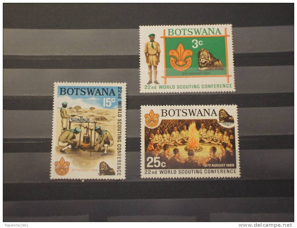 BOTSWANA - 1969 SCAUTISMO/LEONE 3 Valori  - NUOVI(++) -TEMATICHE - Botswana (1966-...)