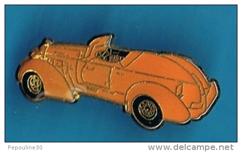 PIN´S //  ** DELAHAYE ** 135 M ** CABRIOLET ** - Autres & Non Classés